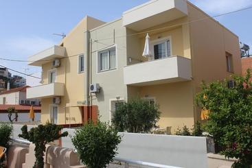 آپارتمانهای توریستها El Platanias