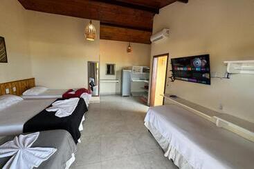 فندق صغير Pousada Lua Nova Charmosa   Chalés Com Hidro E Jacuzzi