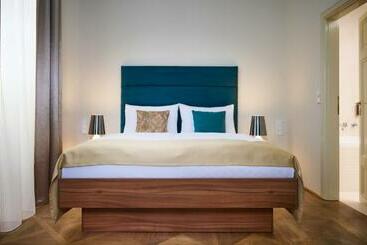 Golden Angel Suites By Prague Residences