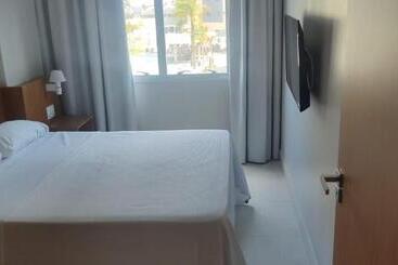 בית מלון כפרי Salinas Exclusive Resort
