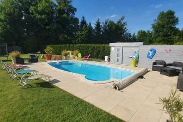 مبيت وإفطار Chambres D Hôtes Du Relais De Drugy