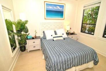 شقة فندقية Tropical Beach Condo   Pool, Shops, 86 Tv, Wifi