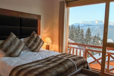 هتل Crans Luxury Lodges