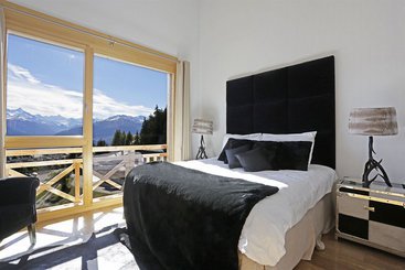 هتل Crans Luxury Lodges