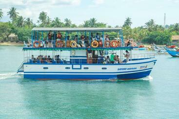 پانسیون Hill House Rest