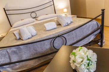 پانسیون Sicily In Love   Rooms & Breakfast