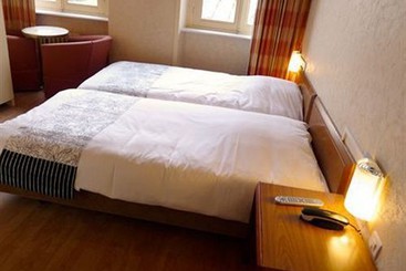 هتل Hôtel Le Régent