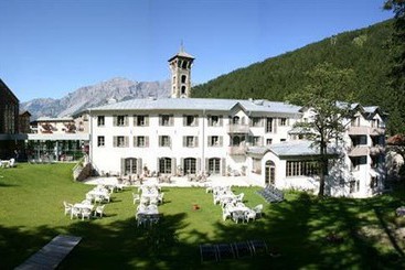 هتل Cepina Albergo Incantato