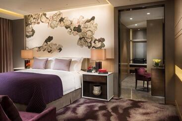 Four Seasons Hotel Shenzhen