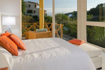 استراحتگاه Puerto Bahia Villas