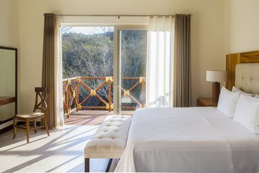 استراحتگاه Puerto Bahia Villas