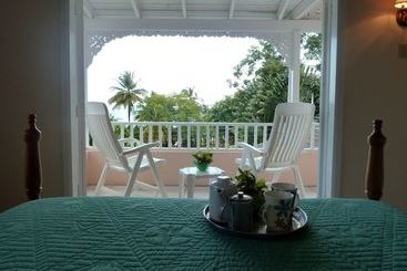 Plantation Beach Villas