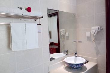 Super 8 Hotel Dunhuang Feng Qi-jiuquan