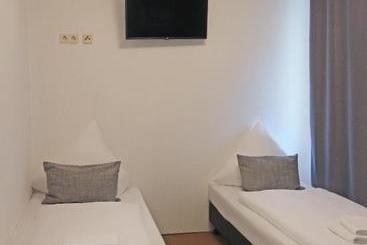 هتل Dingdong Bonn   City Apartments