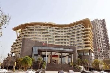 酒店 Ramada Plaza Chongqing North