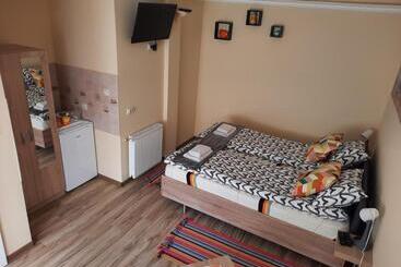 پانسیون Sunset