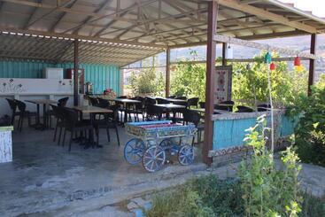 Gökçeada Batihan Otel