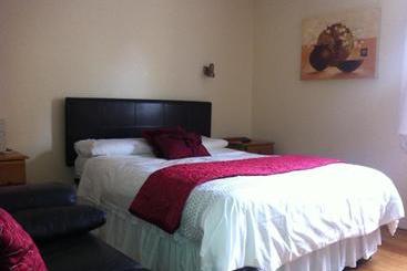 تختخواب و صبحانه Pearse Road Rooms Room Only