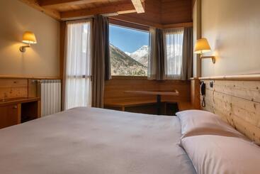 فندق Garni Pegra