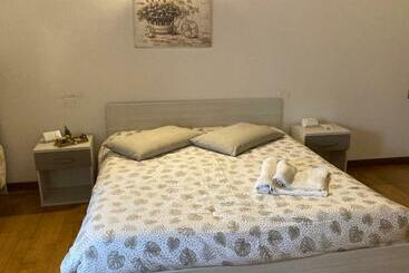 مبيت وإفطار Agriturismo Da Andreina