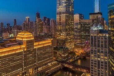 فندق Voco Chicago Downtown, An Ihg