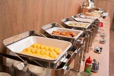 هتل Route Inn Nagaoka Ekimae