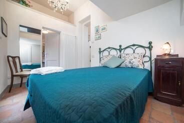 膳宿费 Le Case Di Angelina   Langhe Loft & Suites