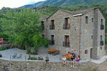 بنسيون Chri Chri Guesthouse