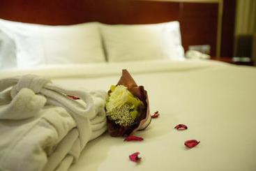 هتل Fortune International Holiday