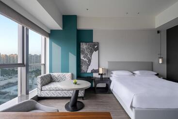 هتل Hyatt Centric Lakeside Ningbo