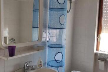 تختخواب و صبحانه Demetra Paestum