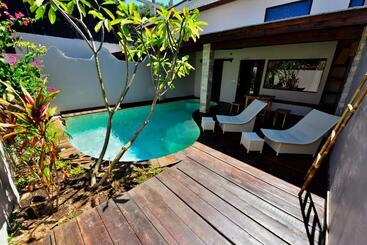 Villa Cantika Resort
