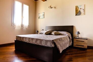 تختخواب و صبحانه Villaincanto