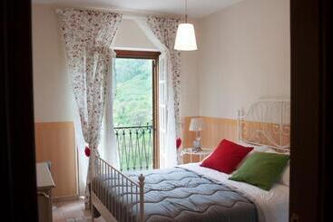 ベッドアンドブレックファースト Le Bucoliche