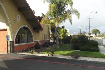 هتل Bella Vista Inn Santa Clara
