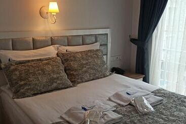 Harbour Otel