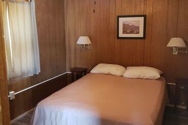 بيت ريفى Lazy Bear Cabins