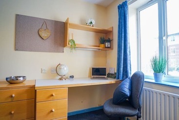 هاستل Room For Students Only Stockton On Tees