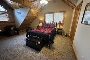 کلبه Donovan S Dacha