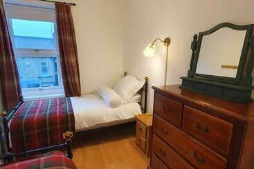Charming 2bed Kaitness Cottage In Skipton