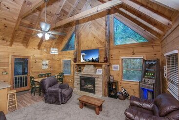 Squirrel S Leap By Eagles Ridge Resort
