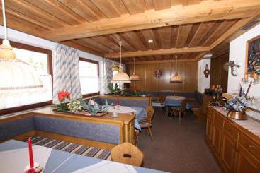 بنسيون Gästehaus Schranz