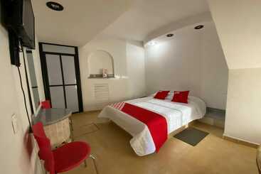 هتل Posada El Pedregal By Oyo Rooms