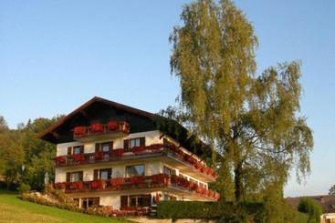 ベッドアンドブレックファースト Pension Seeblick