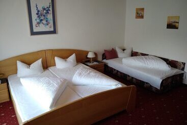 צימר Pension Weirather