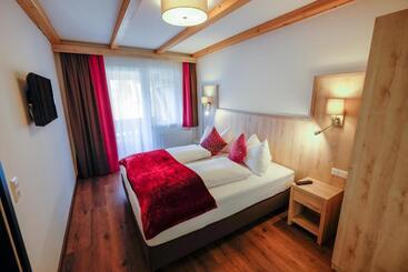 Aktiv Hotel Karnia