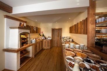 تختخواب و صبحانه Panorama Hotel Gasthof Leidingerhof