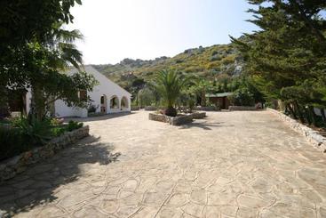 هتل Relais Le Nereidi