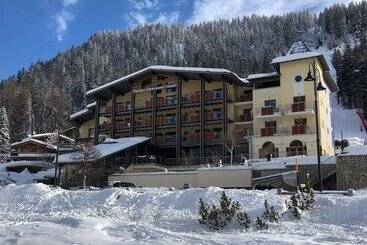 هتل Design Oberosler