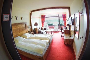 Berghotel Habbel Und Die Welt Kann Warten